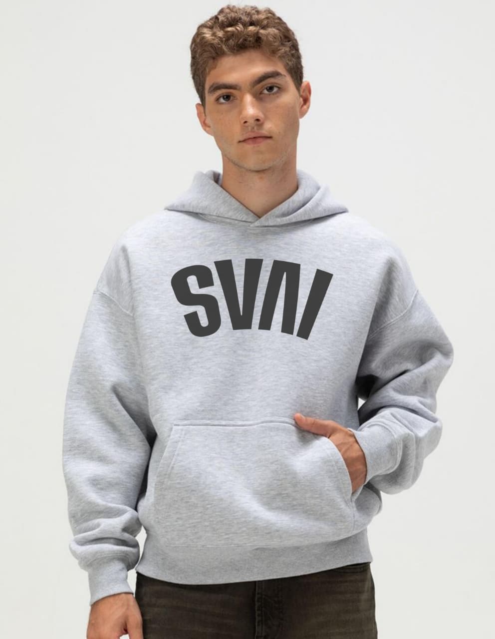 SVAI HOODIE